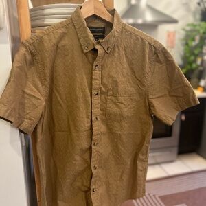 Men's Mustard Short Sleeve Shirt